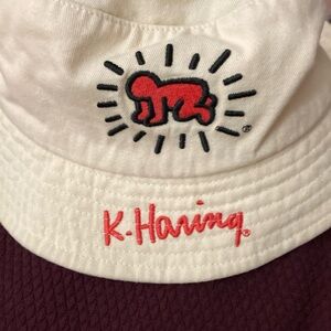 Cotton On K. Haring Cream Bucket Hat